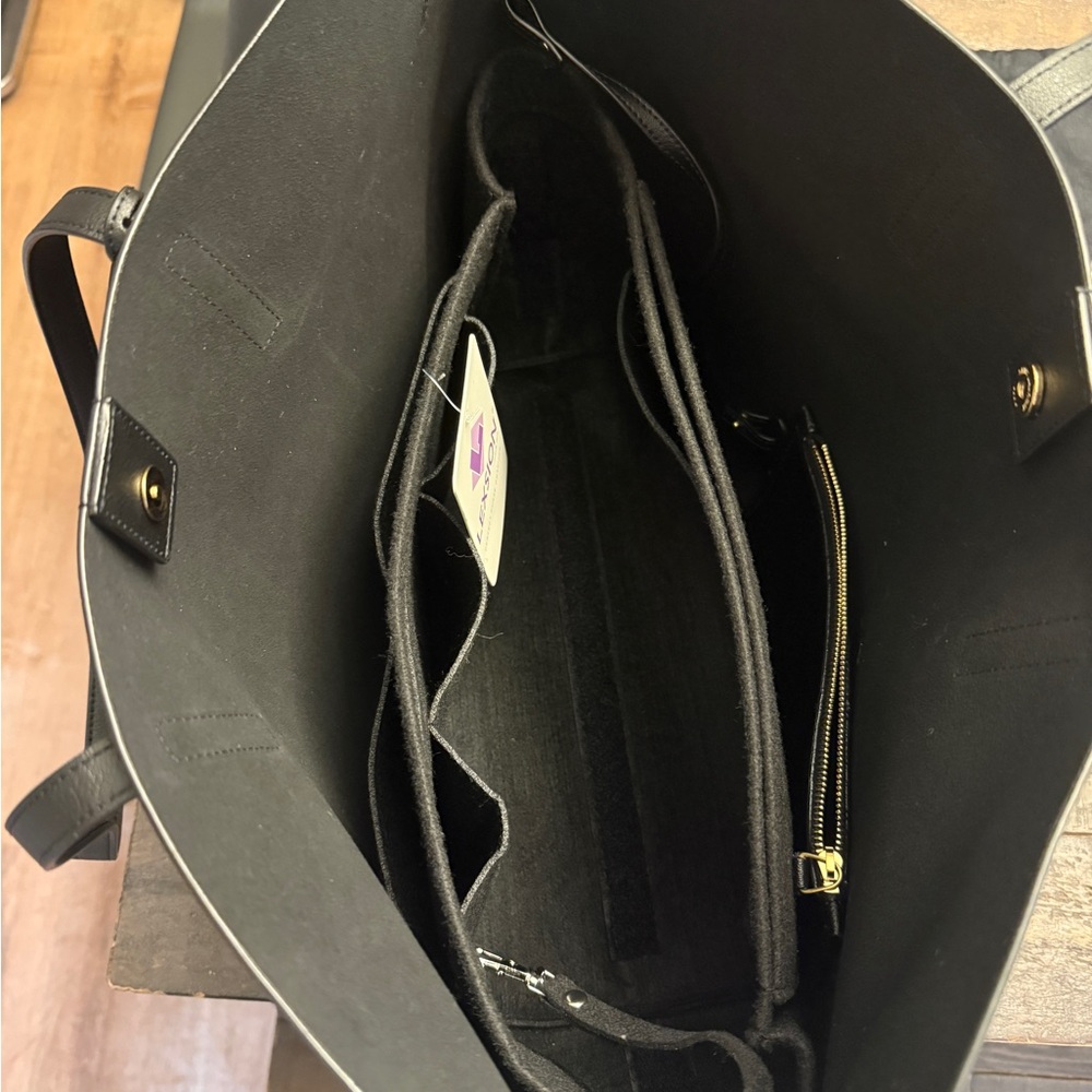 Saint Laurent YSL Black Tote Bag - Picture 7 of 7